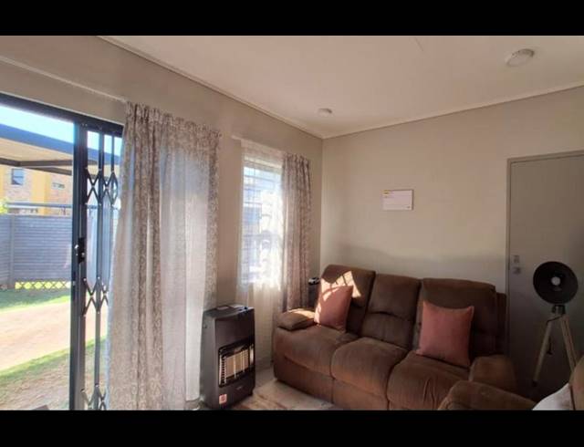 3 BEDROOM HOUSE FOR SALE IN ALBERTSDAL